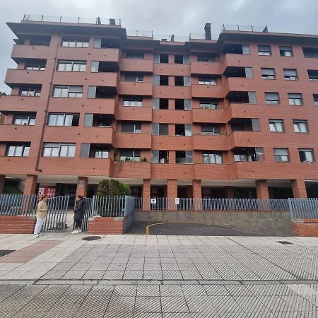 Piso Zona Hospital 6 Personas Apartment Oviedo Luaran gambar