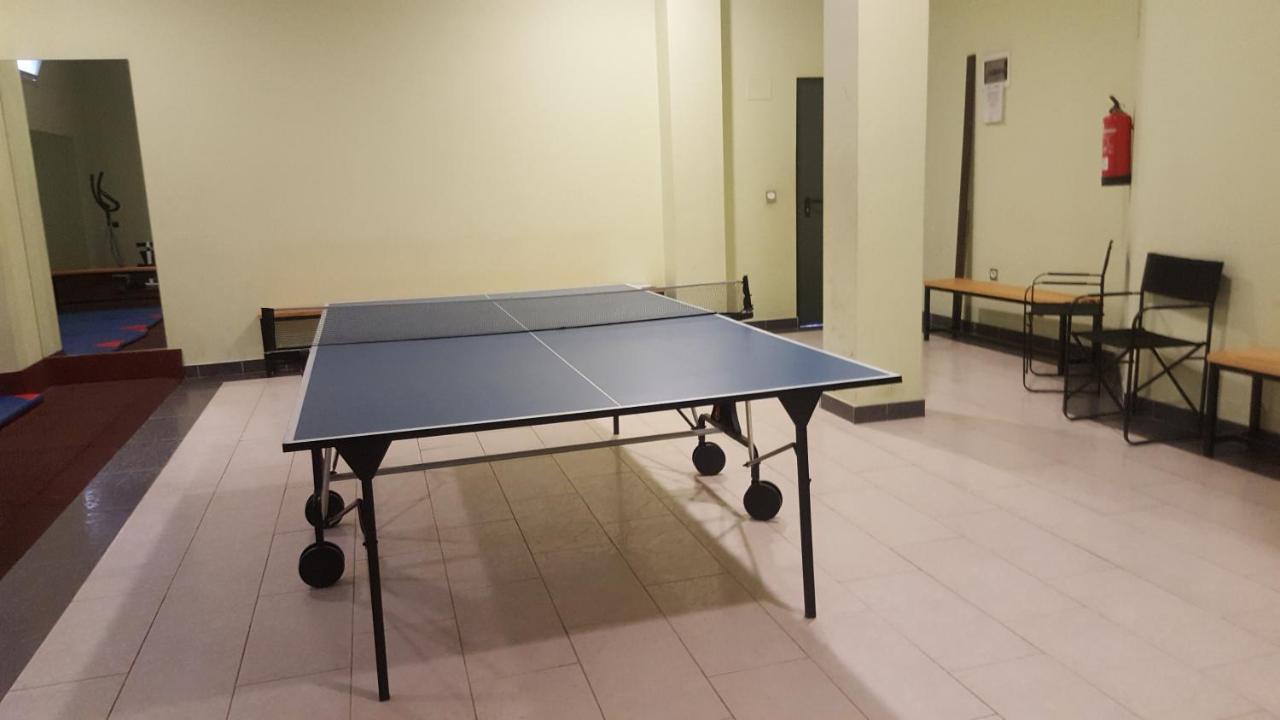 Piso Zona Hospital 6 Personas Apartment Oviedo Luaran gambar