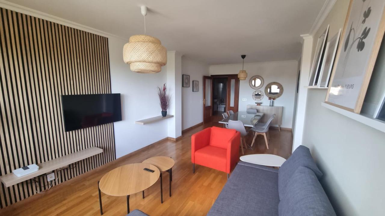 Piso Zona Hospital 6 Personas Apartment Oviedo Luaran gambar
